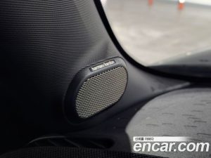 Mini Cooper JCW 2025 года из Южной Кореи