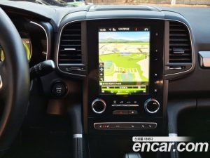 Renault-KoreaSamsung QM6 2.0 LPe LE 2WD 2023 года из Южной Кореи