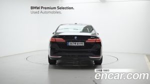 BMW 5-Series 530i xDrive 2025 года из Южной Кореи