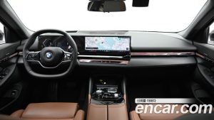 BMW 5-Series 530i xDrive 2025 года из Южной Кореи