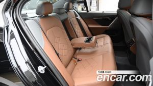 BMW 5-Series 530i xDrive 2025 года из Южной Кореи