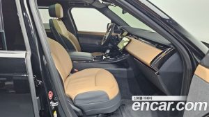 Land Rover Range Rover Sport P550E Dynamic HSE 2025 года из Южной Кореи