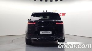 Land Rover Range Rover Sport P550E Dynamic HSE 2025 года из Южной Кореи