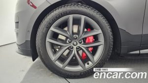 Land Rover Range Rover Sport P550E Dynamic HSE 2025 года из Южной Кореи