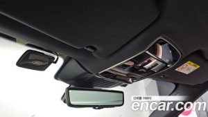 Land Rover Range Rover Sport P550E Dynamic HSE 2025 года из Южной Кореи