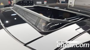 Land Rover Range Rover Sport P550E Dynamic HSE 2025 года из Южной Кореи
