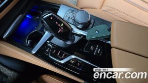 BMW 5-Series 520i M Sport 2023 года из Южной Кореи
