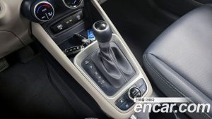 Hyundai Venue 1.6 Premium 2024 года из Южной Кореи