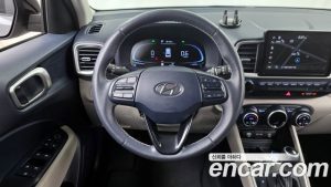 Hyundai Venue 1.6 Premium 2024 года из Южной Кореи