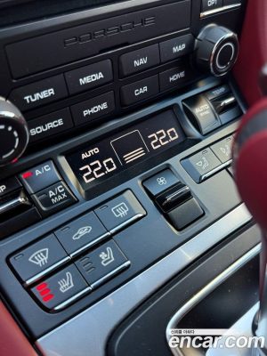 Porsche 718 4.0 GTS 2023 года из Южной Кореи