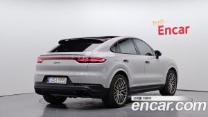 Porsche Cayenne 3.0 Coupe 2023 года из Южной Кореи
