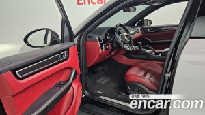 Porsche Cayenne 3.0 Coupe 2023 года из Южной Кореи