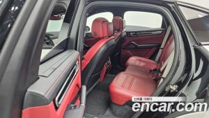 Porsche Cayenne 3.0 Coupe 2023 года из Южной Кореи