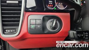 Porsche Cayenne 3.0 Coupe 2023 года из Южной Кореи