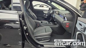 Mercedes-Benz CLA-Class CLA250 4MATIC 2025 года из Южной Кореи
