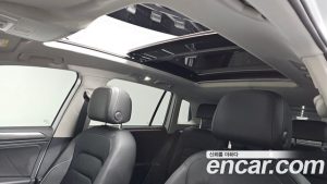 Volkswagen Tiguan 2.0 TDI Prestige 2023 года из Южной Кореи