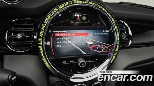 Mini Cooper Convertible JCW 2023 года из Южной Кореи