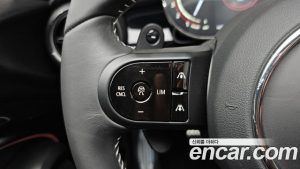 Mini Cooper Convertible JCW 2023 года из Южной Кореи