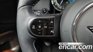 Mini Countryman ALL4 CLASSIC 2024 года из Южной Кореи