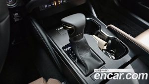 Lexus ES Luxury Plus 2023 года из Южной Кореи