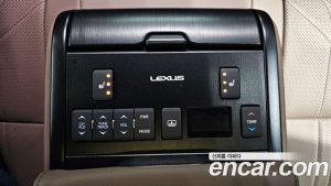 Lexus ES Luxury Plus 2023 года из Южной Кореи