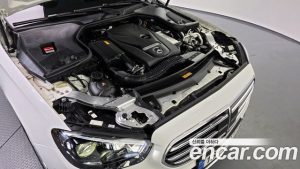 Mercedes-Benz E-Class E250 Exclusive 2023 года из Южной Кореи