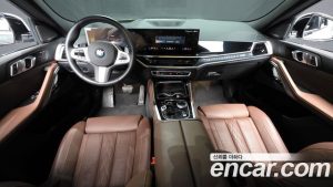 BMW X6 xDrive40i M Sport 2025 года из Южной Кореи