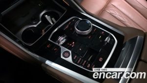 BMW X6 xDrive40i M Sport 2025 года из Южной Кореи