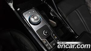Kia Sorento Бензин 2.5T 2WD 2024 года из Южной Кореи