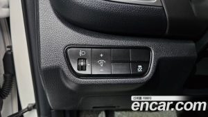 Kia Seltos Бензин 1.6 Turbo 4WD 2025 года из Южной Кореи