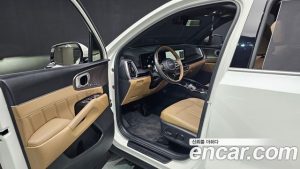Kia Sorento Бензин 2.5T 2WD 2024 года из Южной Кореи