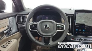 Volvo S90 B5 Ultra темный 2026 года из Южной Кореи