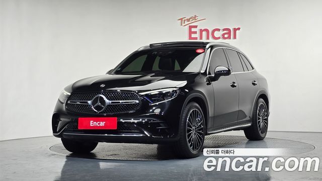 Mercedes-Benz GLC-Class GLC300 4MATIC AMG Line 2023 года из Кореи