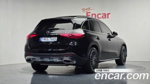Mercedes-Benz GLC-Class GLC300 4MATIC AMG Line 2023 года из Южной Кореи