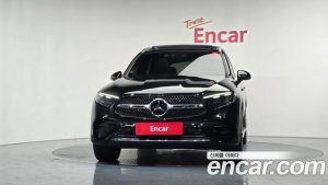 Mercedes-Benz GLC-Class GLC300 4MATIC AMG Line 2023 года из Южной Кореи