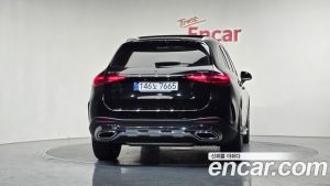 Mercedes-Benz GLC-Class GLC300 4MATIC AMG Line 2023 года из Южной Кореи