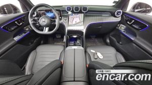 Mercedes-Benz GLC-Class GLC300 4MATIC AMG Line 2023 года из Южной Кореи