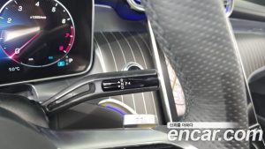 Mercedes-Benz GLC-Class GLC300 4MATIC AMG Line 2023 года из Южной Кореи