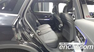 Mercedes-Benz GLC-Class GLC300 4MATIC AMG Line 2023 года из Южной Кореи