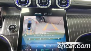 Mercedes-Benz GLC-Class GLC300 4MATIC AMG Line 2023 года из Южной Кореи