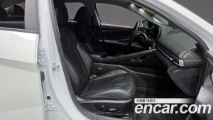 Hyundai AVANTE 1.6 2024 года из Южной Кореи