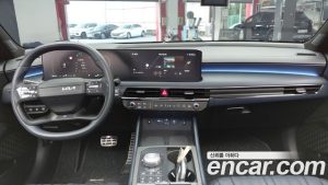 Kia K8 Signature Black 2025 года из Южной Кореи