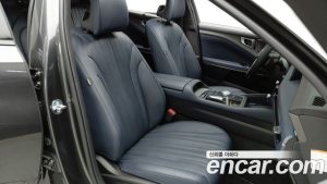 Kia K8 Signature Black 2025 года из Южной Кореи