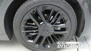 Kia K8 Signature Black 2025 года из Южной Кореи