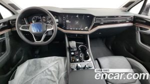 Volkswagen Touareg 3.0 TDI Prestige 2026 года из Южной Кореи