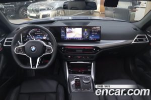 BMW 4-Series 420i M Sport Cabriolet 2025 года из Южной Кореи