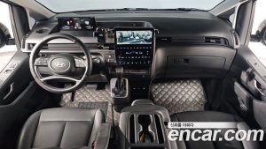 Hyundai Staria L3.5 Tourer 9-Seater 2025 года из Южной Кореи