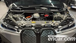 BMW iX xDrive50 Sport Special Edition 2025 года из Южной Кореи