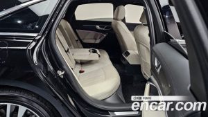 Audi A6 45 TFSI 4WD Premium 2023 года из Южной Кореи