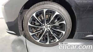 Lexus LS 3.5 Luxury AWD 2023 года из Южной Кореи